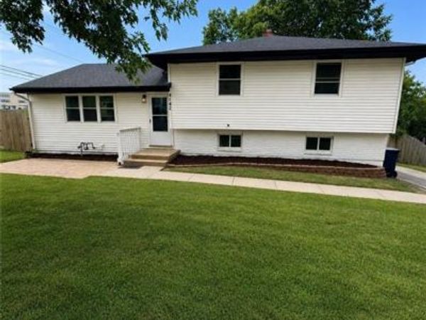 4142 N Lister Avenue, Kansas City, MO 64117