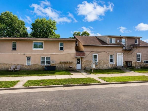 432 Rose St, Unit #1-8, La Crosse, WI 54601