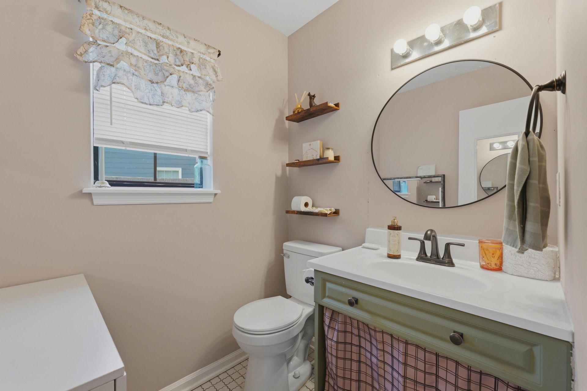 114 Mcduffie Court Photo 17