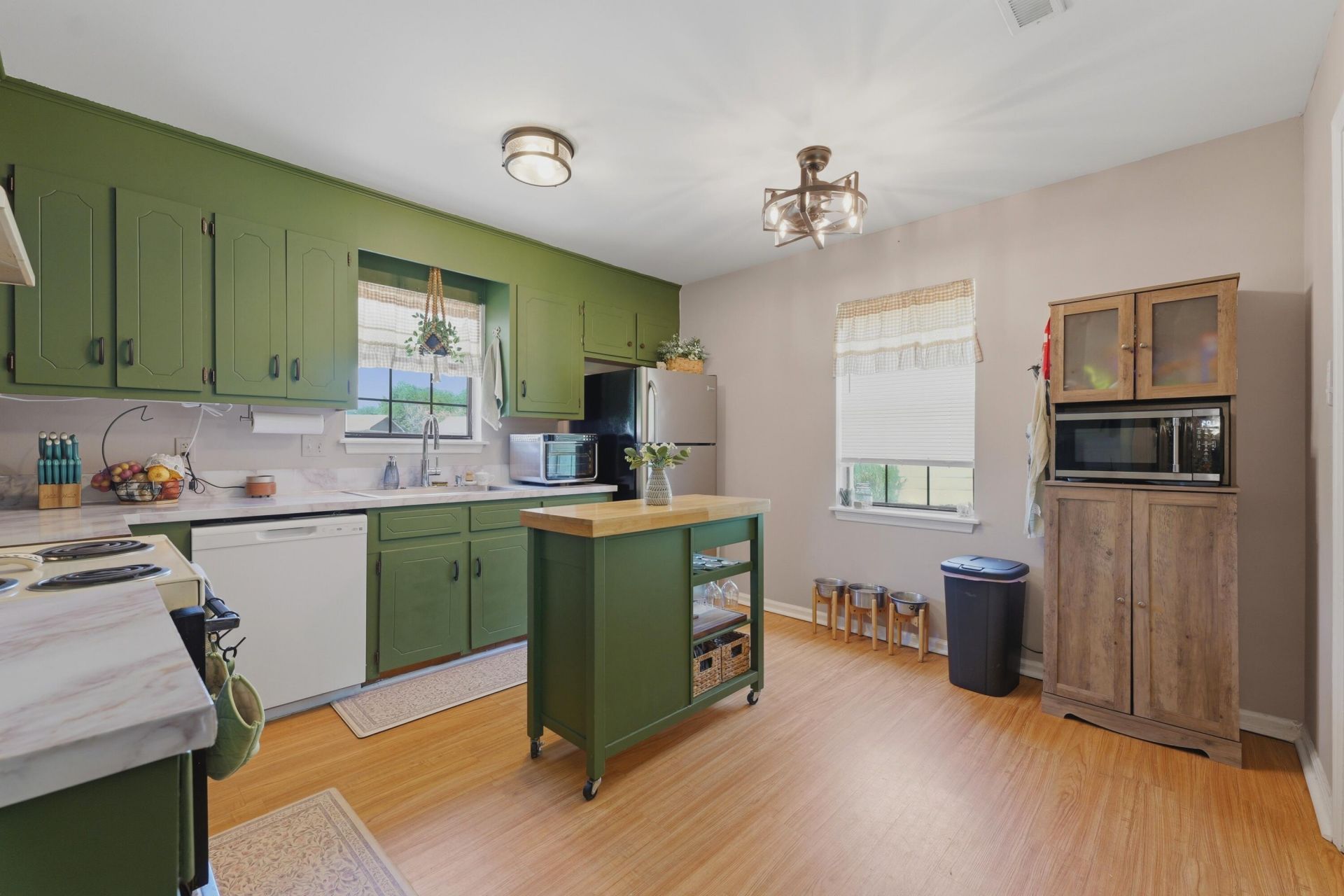 114 Mcduffie Court Photo 8