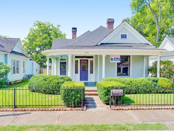 1708 Chamberlain Avenue , Chattanooga, TN 37404