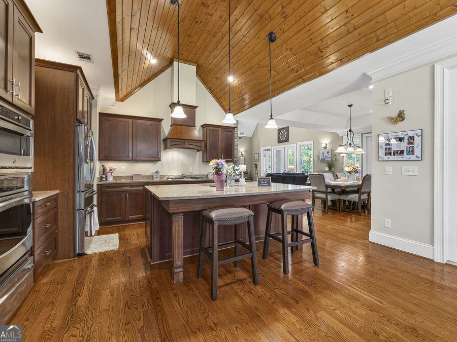 Property Image 112