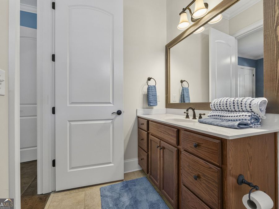 Property Image 129