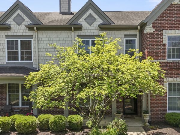 6691 Beekman Place, Unit B, Zionsville, IN 46077