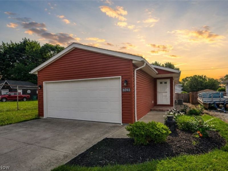 3593 Portage Point Boulevard, Akron, OH 44319 Photo 1