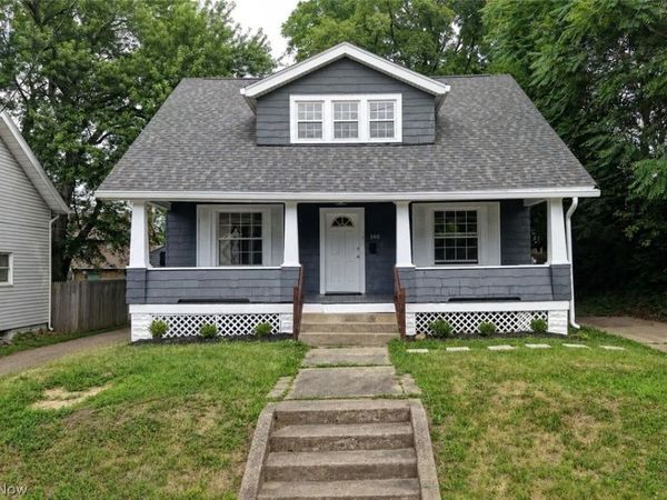 300 State Avenue NE, Massillon, OH 44646