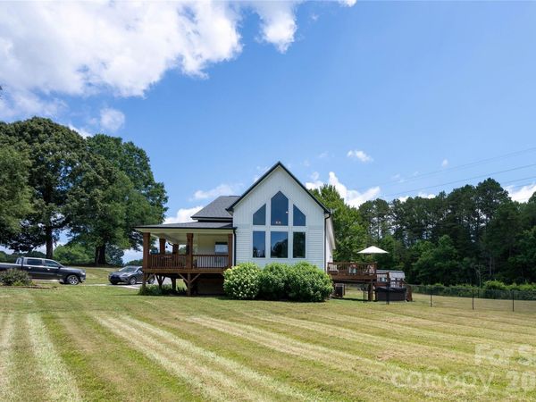 2399 Blackburn Bridge Road , Maiden, NC 28650