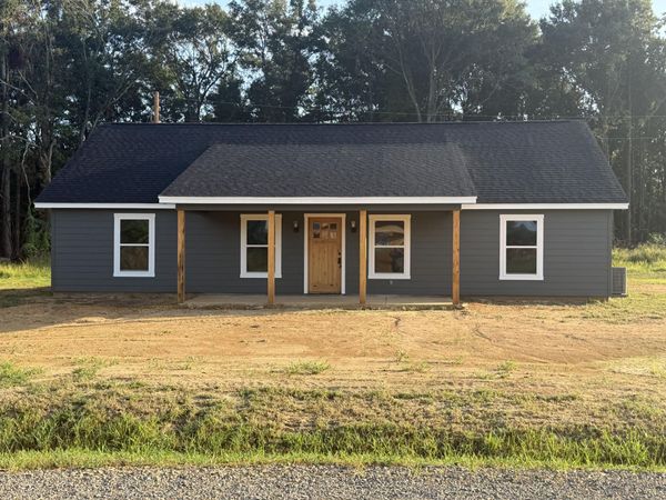 40004 Dogwood St., Hamilton, MS 39746