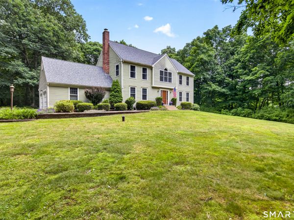 8 Antoinette, Guilford, CT 06437