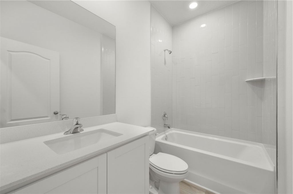 8835 W 98th Avenue , Vero Beach, FL 32967 Photo