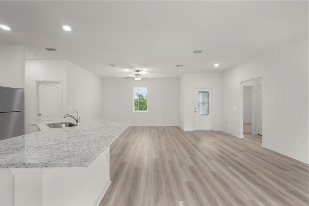 8835 W 98th Avenue , Vero Beach, FL 32967 Photo