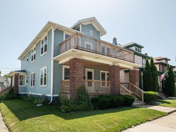 1801 Flett AVENUE, Racine, WI 53403