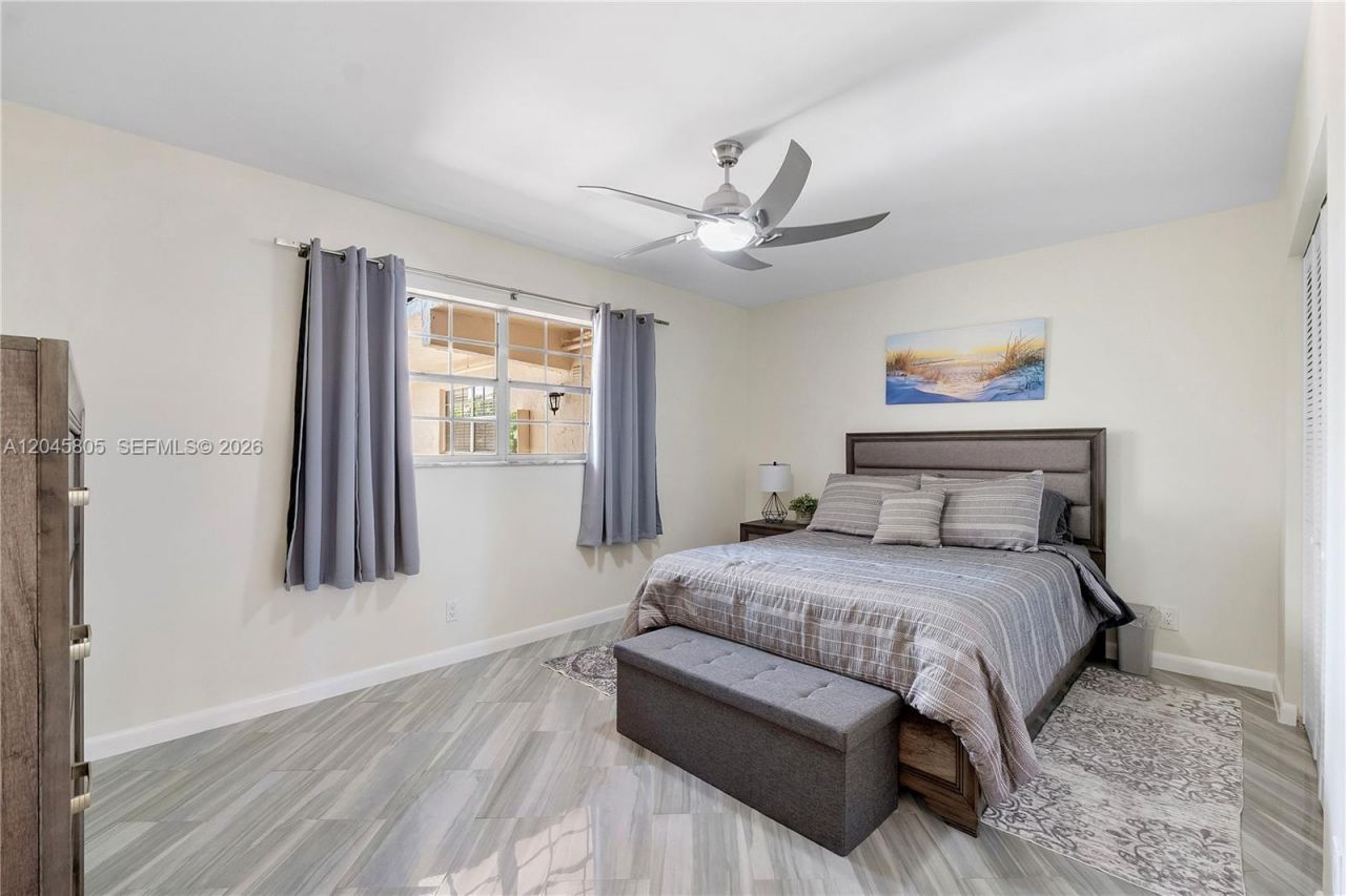 610 Tennis Club Dr, Unit 104, Fort Lauderdale, FL 33311 Photo