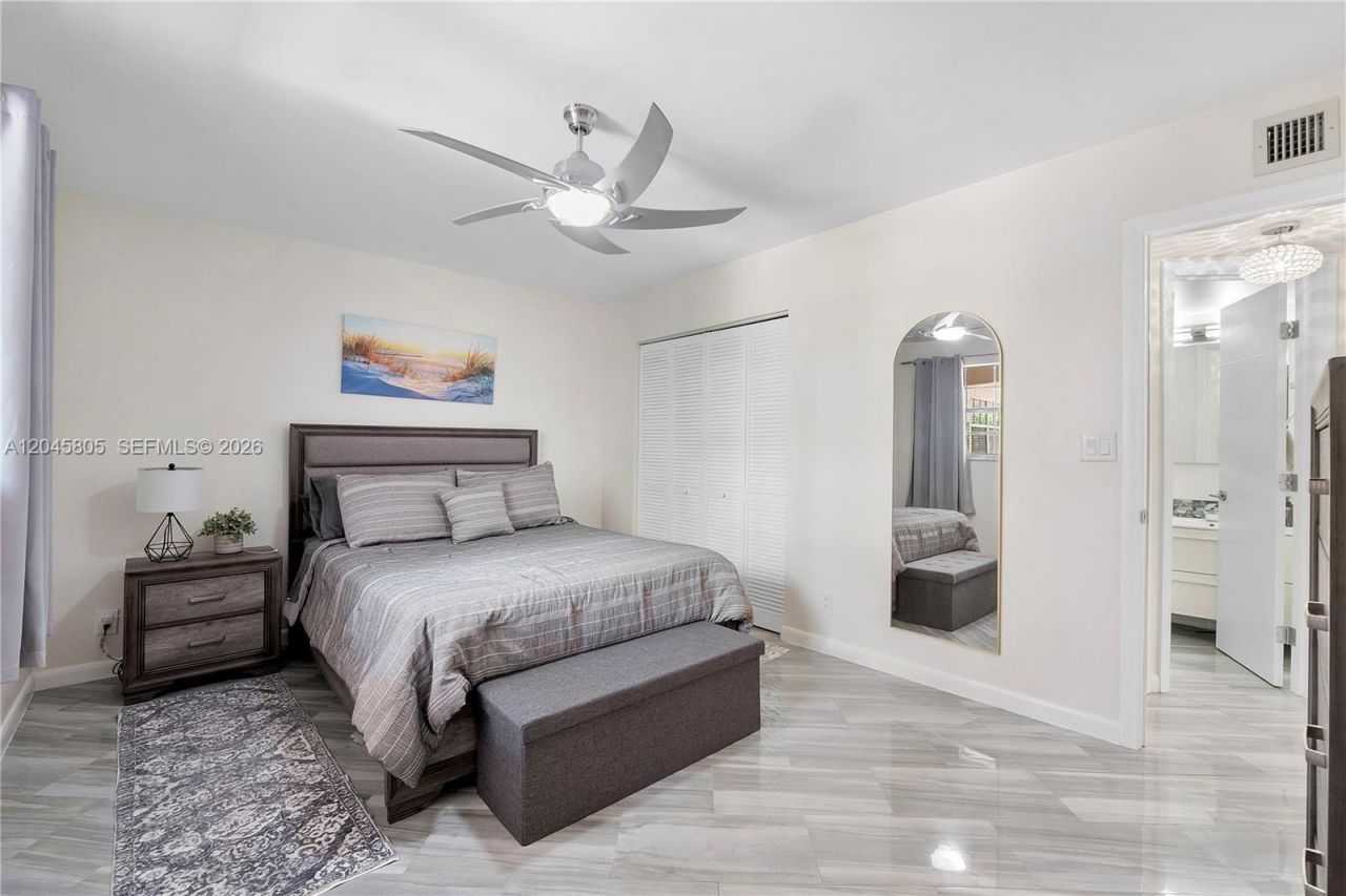610 Tennis Club Dr, Unit 104, Fort Lauderdale, FL 33311 Photo