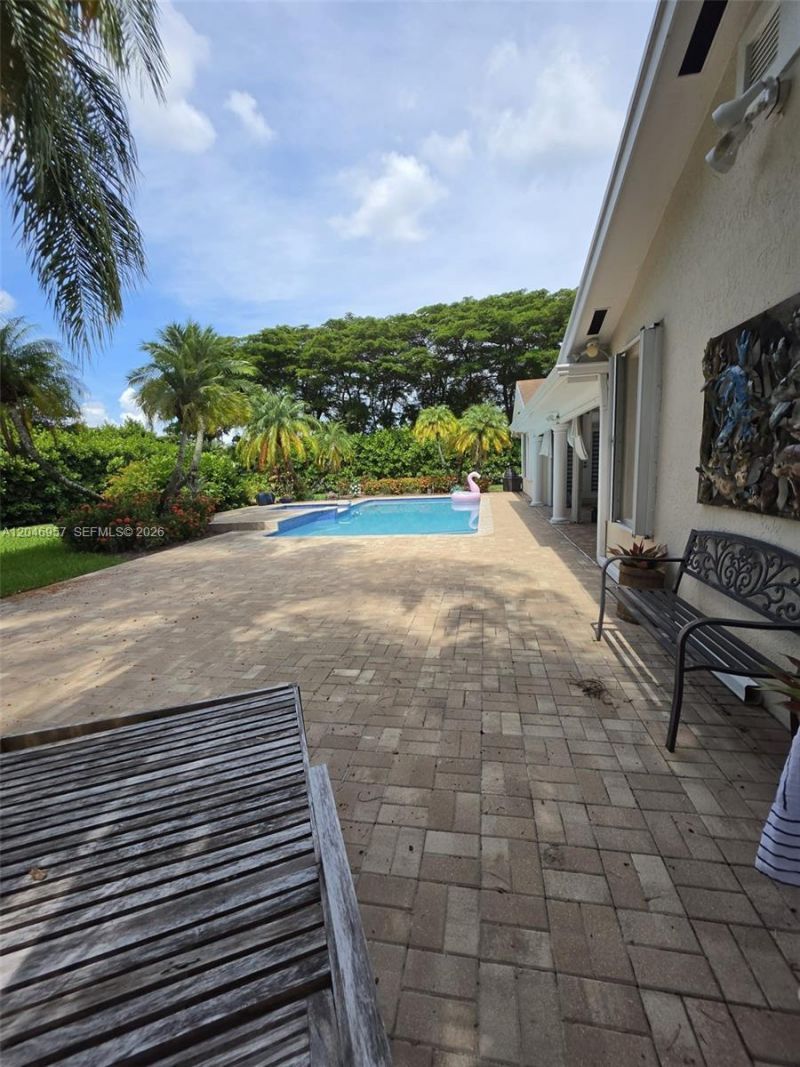 9760 SW 148th St , Unit studio, Miami, FL 33176 Photo