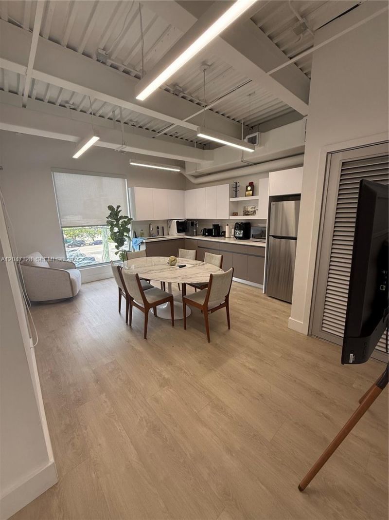 645 NE 125th St , Unit A-G, North Miami, FL 33161 Photo