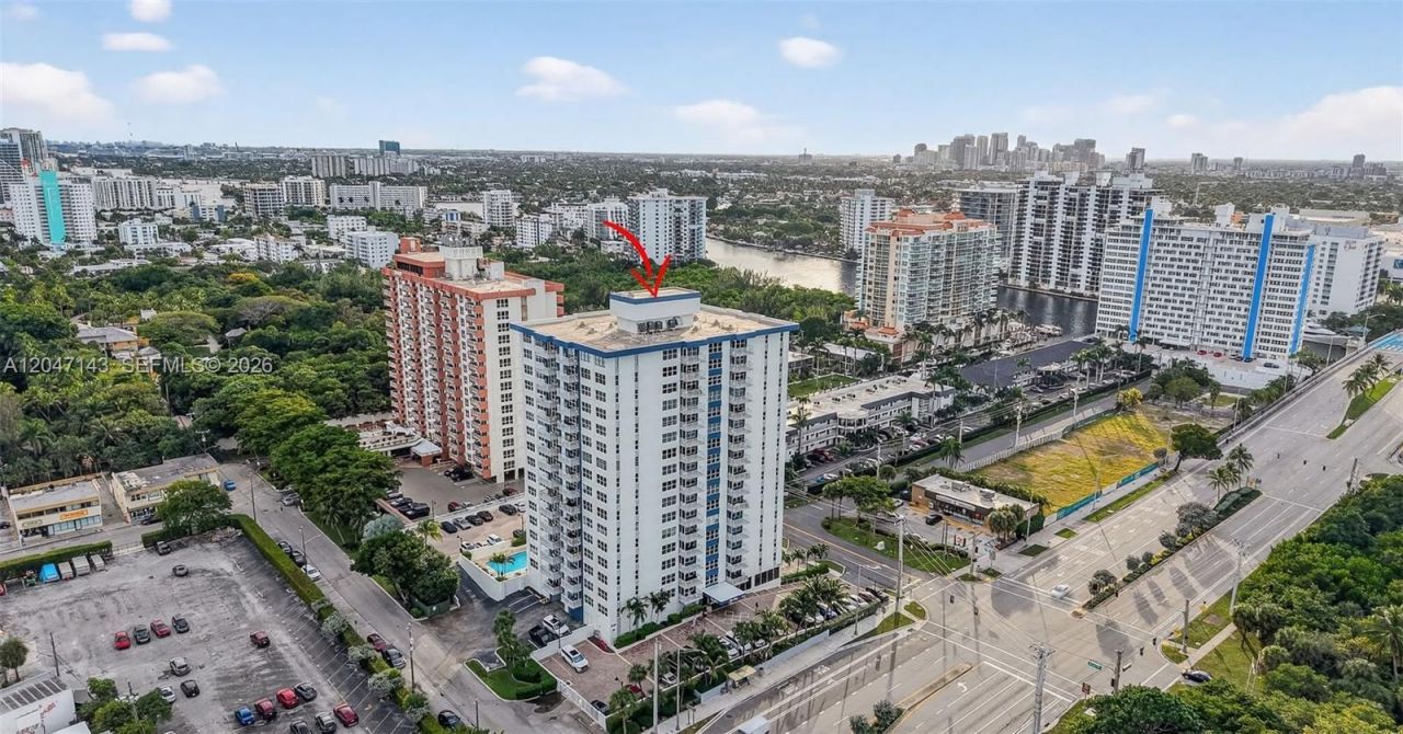 3000 E Sunrise Blvd , Unit 14C, Fort Lauderdale, FL 33304 Photo