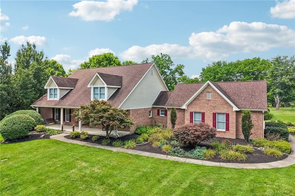 3293 Stutsman Road, Bellbrook, OH 45305 Main Photo
