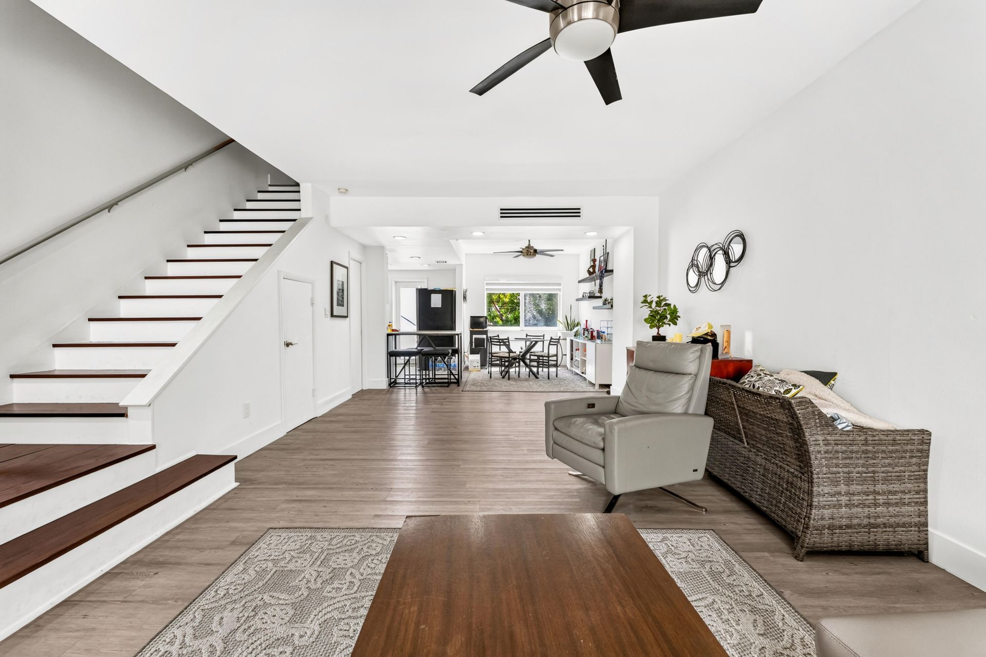 8956 Collins Avenue, Unit 4, Surfside, FL 33154 Photo