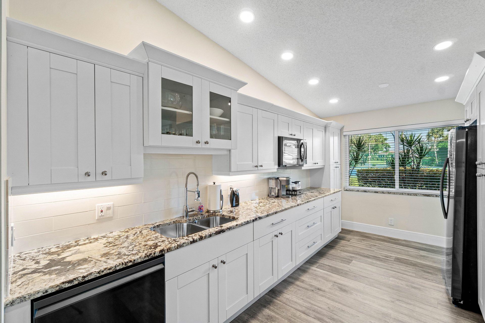 732 Lago Road, Delray Beach, FL 33445 Photo