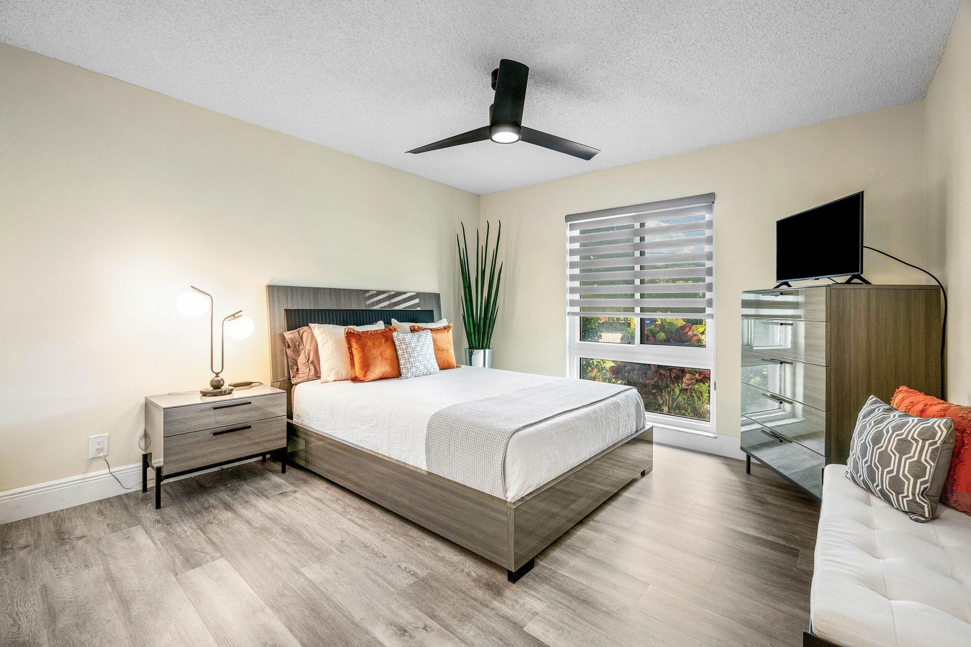 732 Lago Road, Delray Beach, FL 33445 Photo