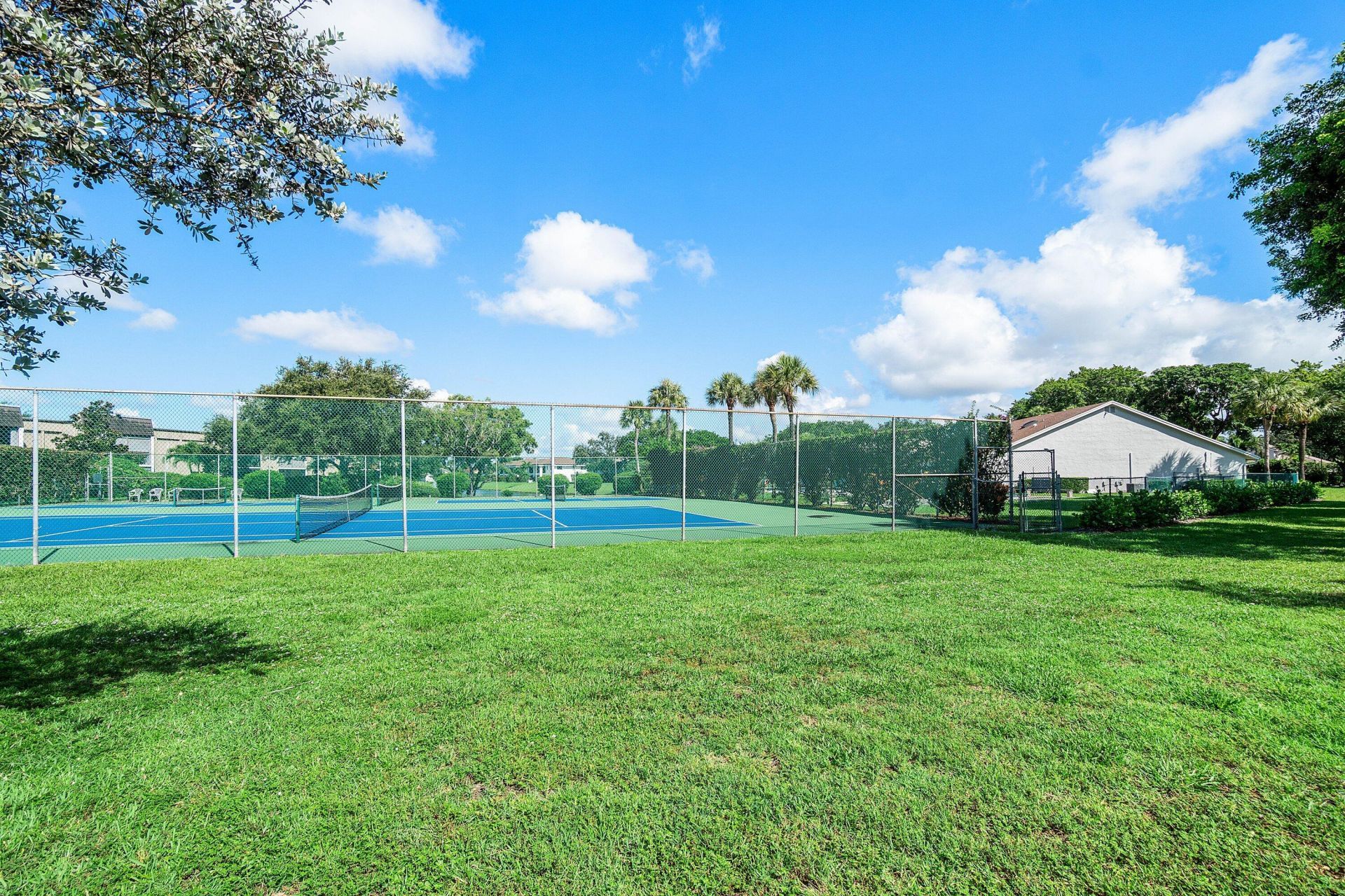 732 Lago Road, Delray Beach, FL 33445 Photo