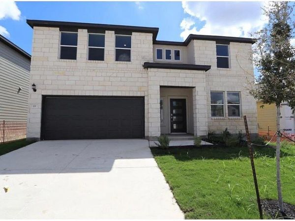 121 Andesite TRL, Liberty Hill, TX 78642