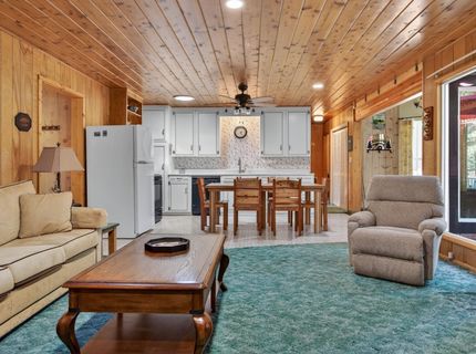 1101 Peninsula Drive, Unit 4, Lake Almanor, CA 00000 Photo