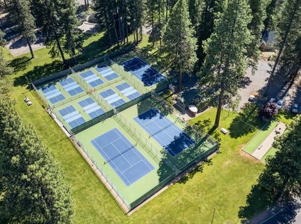 1101 Peninsula Drive, Unit 4, Lake Almanor, CA 00000 Photo