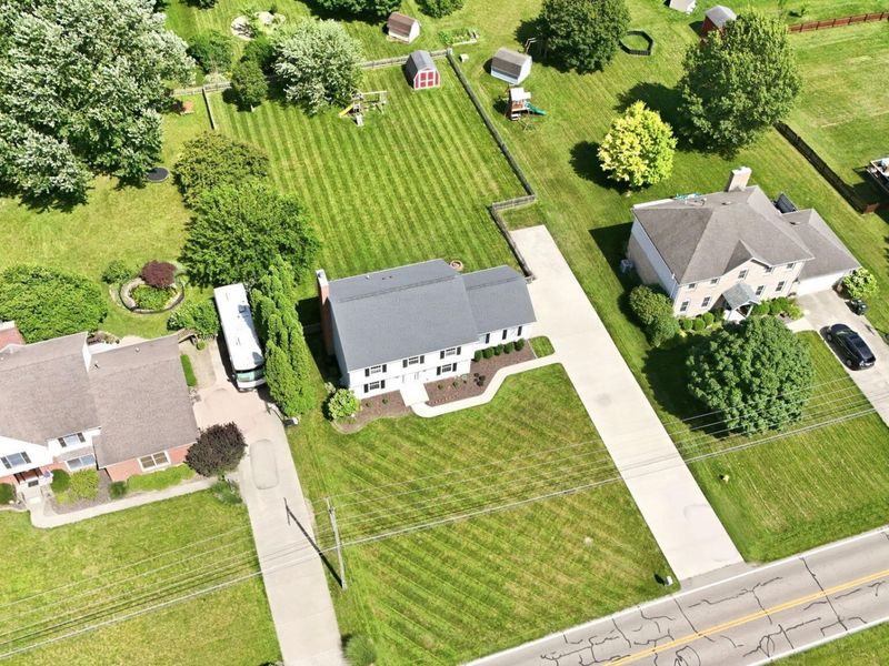 1825 Barnhart Road, Troy, OH 45373 Photo 6