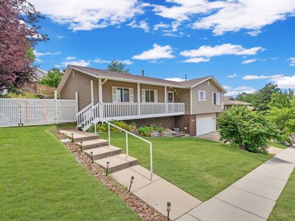 374 E 700 S, Farmington, UT 84025