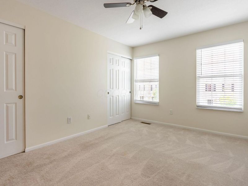 396 Oxford Oak Drive, Blacklick, OH 43004 Photo 10