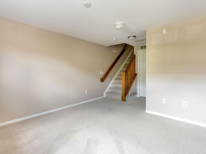 396 Oxford Oak Drive, Blacklick, OH 43004 Photo 16