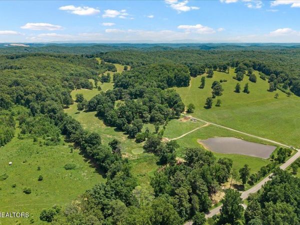 12760 N Nopone Valley Rd, Decatur, TN 37322