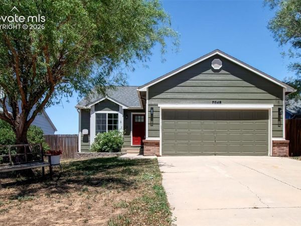 7048 Ketchum Drive, Colorado Springs, CO 80911
