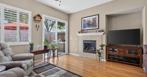 4520 Crown Bench Cir, Elk Grove, CA 95757 Photo