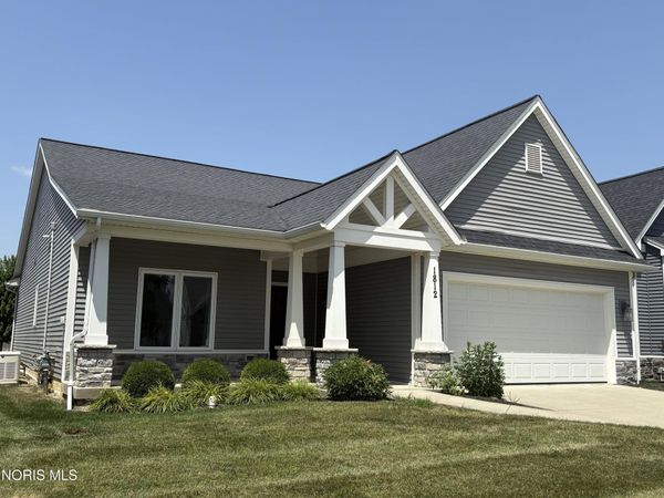 1812 Hidden Ridge Drive , Perrysburg, OH 43551