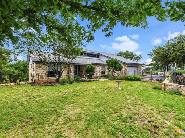8017 Kenilworth Boulevard, Spring Branch, TX 78070