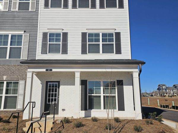 4 Silver Lane, Newnan, GA 30265