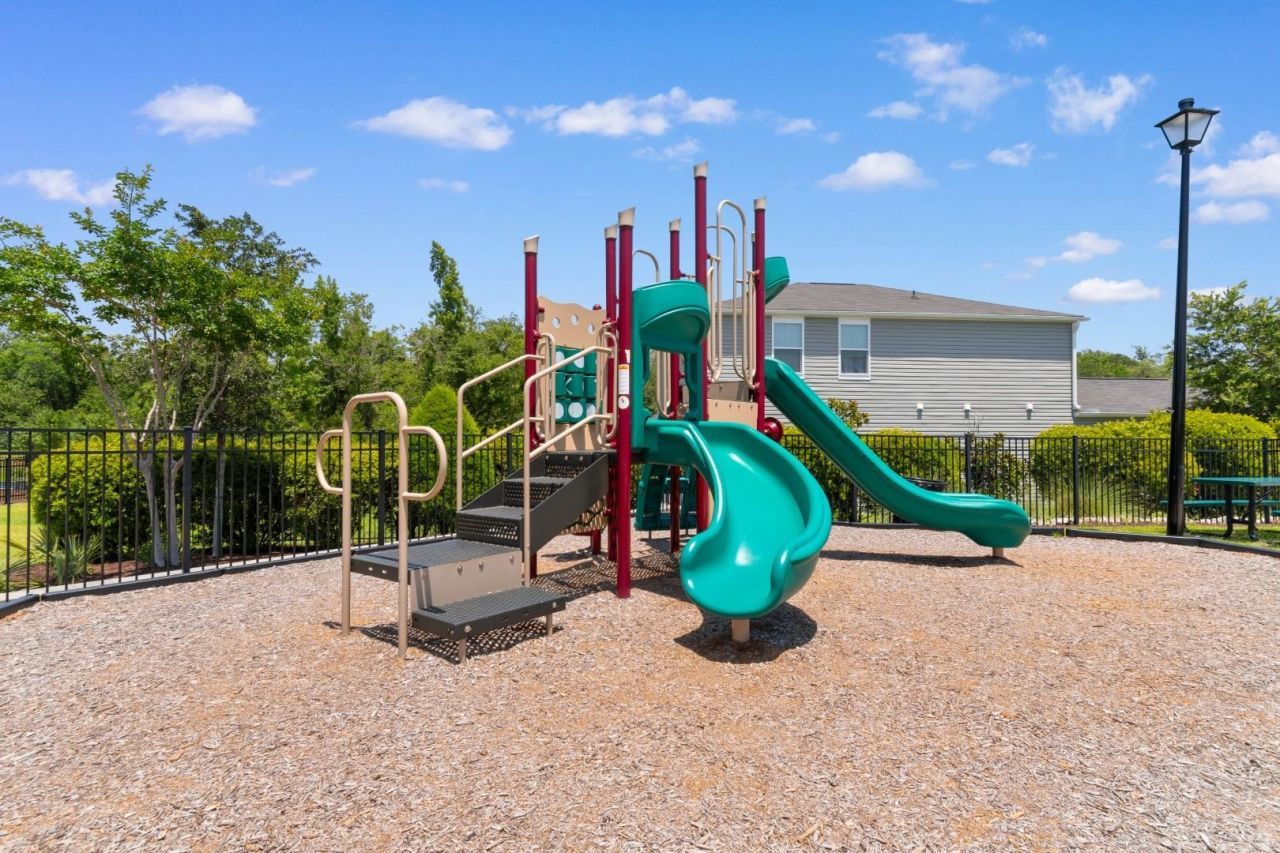 157 Cypress Tree Loop  Photo 47