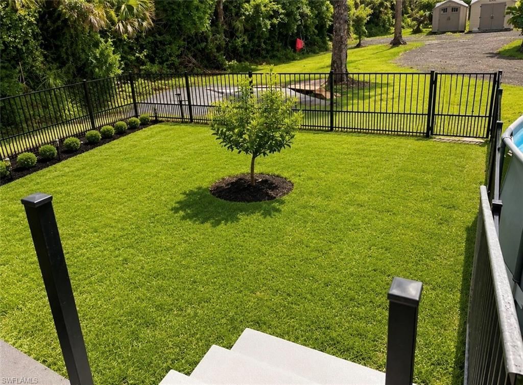 2942 40th Ave Se, Naples, FL 34117 Photo