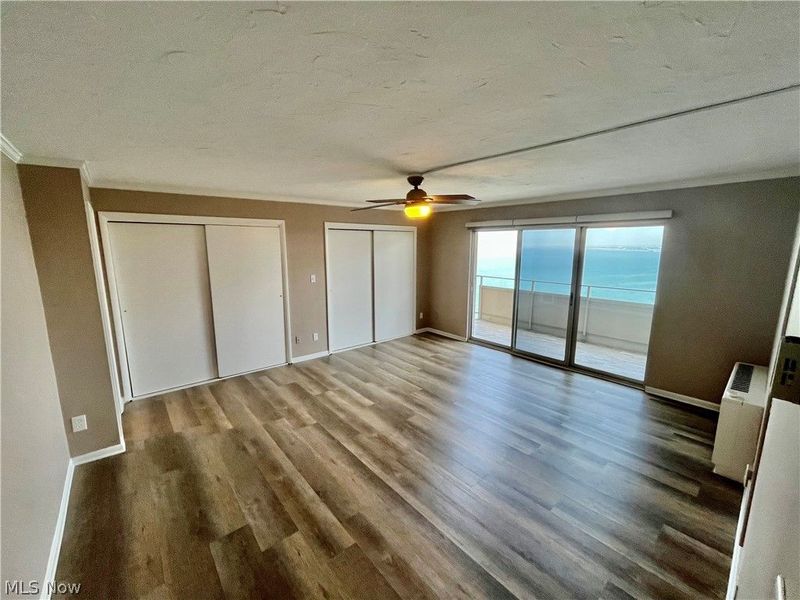 12900 Lake Avenue, Unit PH34, Lakewood, OH 44107 Photo 13