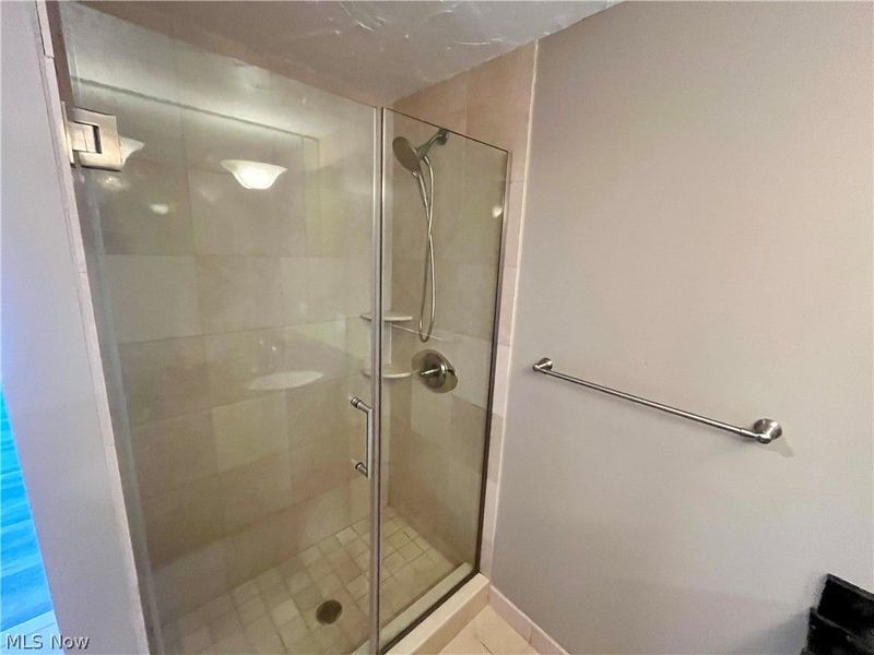 12900 Lake Avenue, Unit PH34, Lakewood, OH 44107 Photo 15