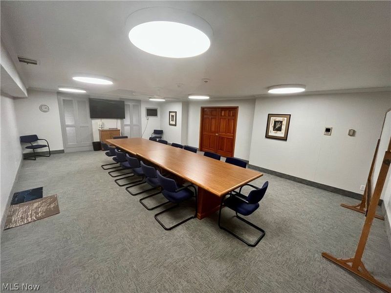 12900 Lake Avenue, Unit PH34, Lakewood, OH 44107 Photo 32