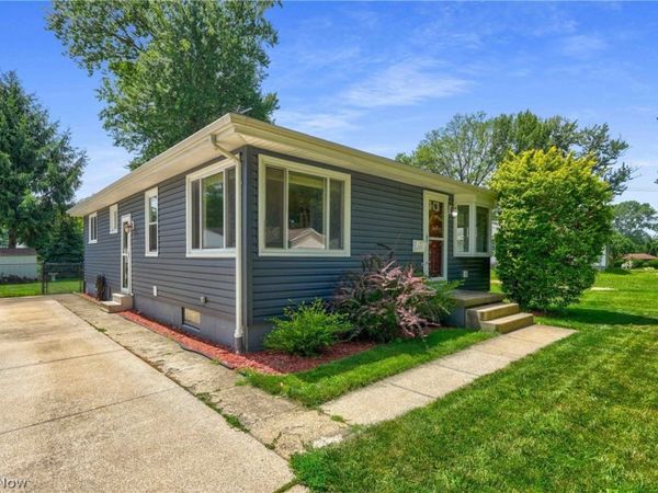 626 Alameda Avenue, Cuyahoga Falls, OH 44221