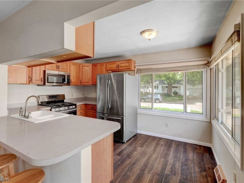 626 Alameda Avenue, Cuyahoga Falls, OH 44221 Photo 12