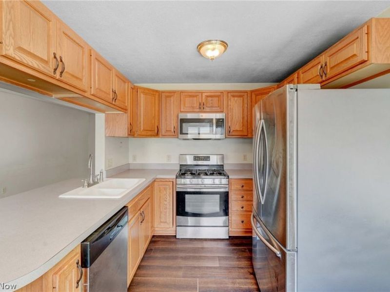 626 Alameda Avenue, Cuyahoga Falls, OH 44221 Photo 13