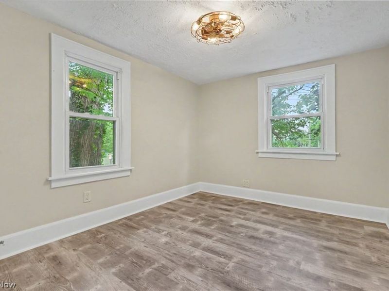 616 Tallmadge Road, Cuyahoga Falls, OH 44221 Photo 16