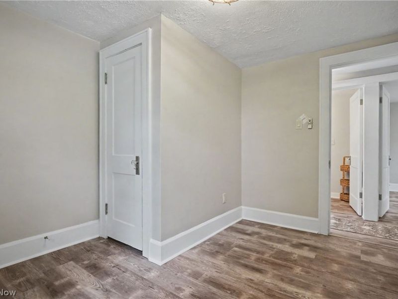 616 Tallmadge Road, Cuyahoga Falls, OH 44221 Photo 19