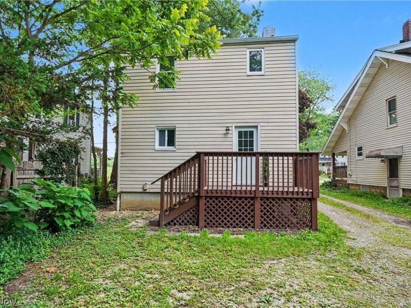 616 Tallmadge Road, Cuyahoga Falls, OH 44221 Photo 24